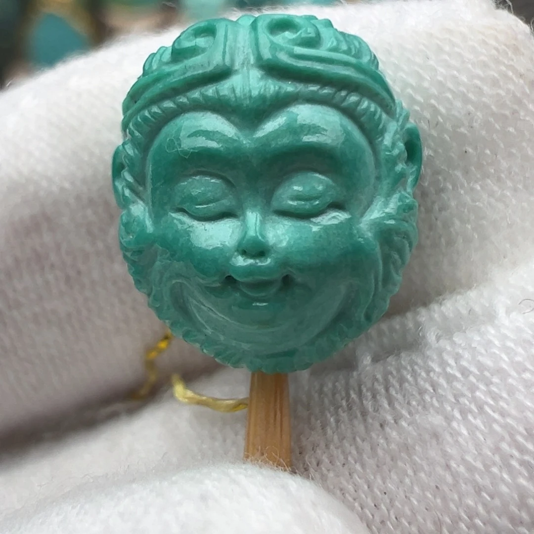 绿松石配饰未镶嵌