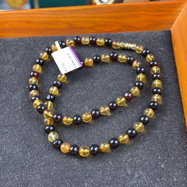 未镶嵌琥珀珠宝奇石