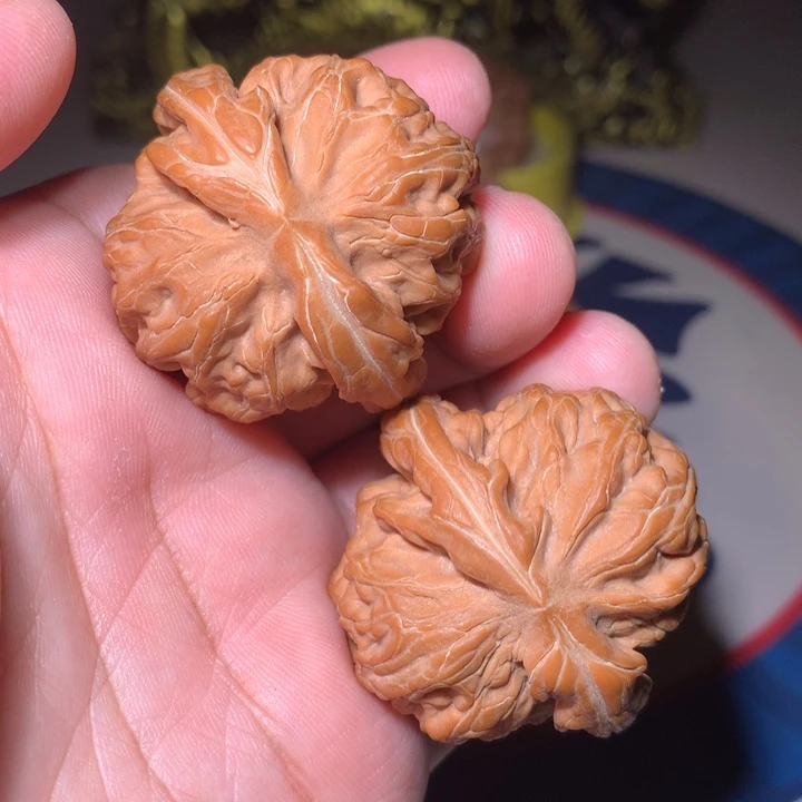 吊坠文玩核桃红锦鲤40肚41