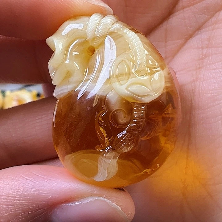 蜜蜡颈饰未镶嵌蜜蜡