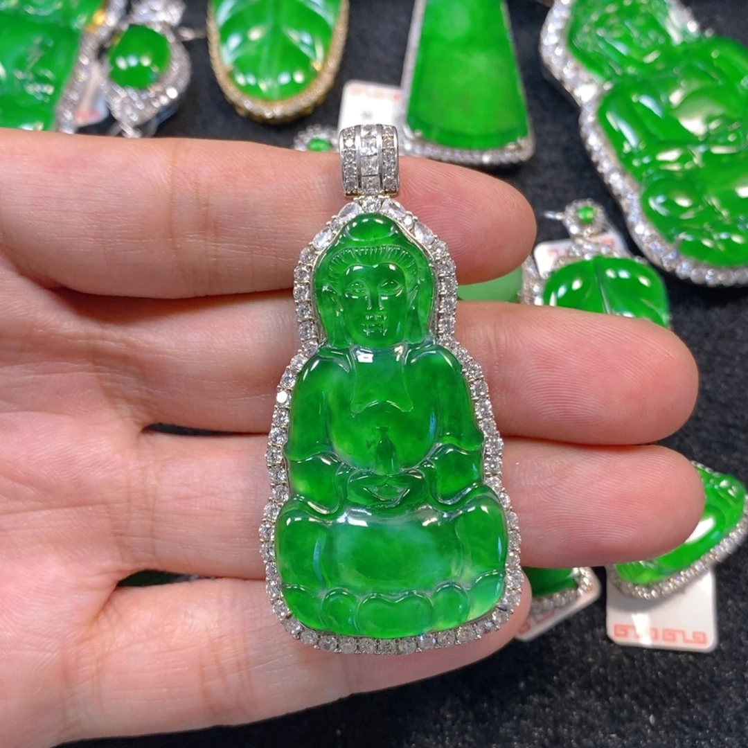 颈饰银S925镶嵌翡翠观音吊坠