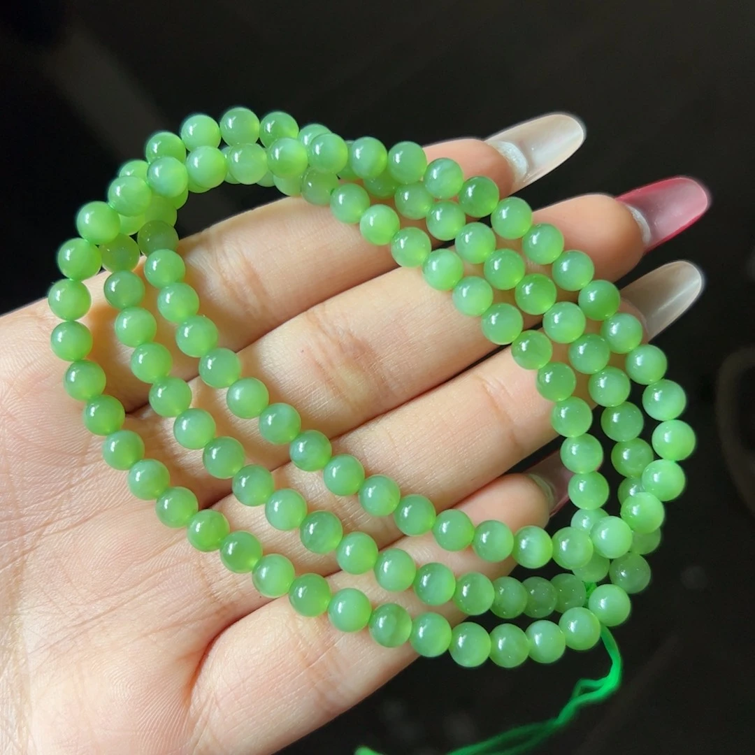 和田玉吊坠未镶嵌