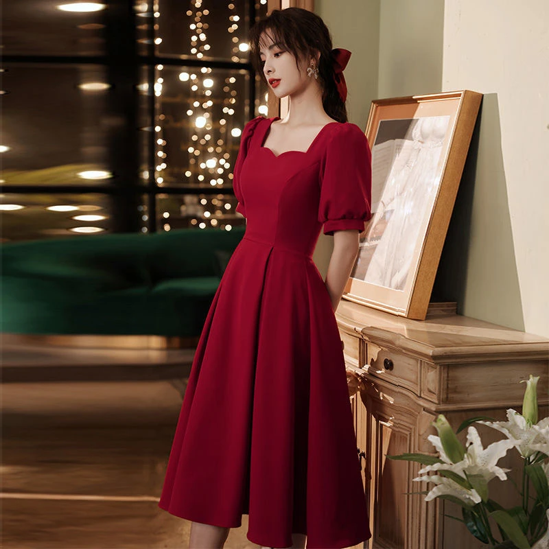 敬酒服新娘结婚2024新款高级订婚礼服女法式酒红色连衣裙平时可穿
