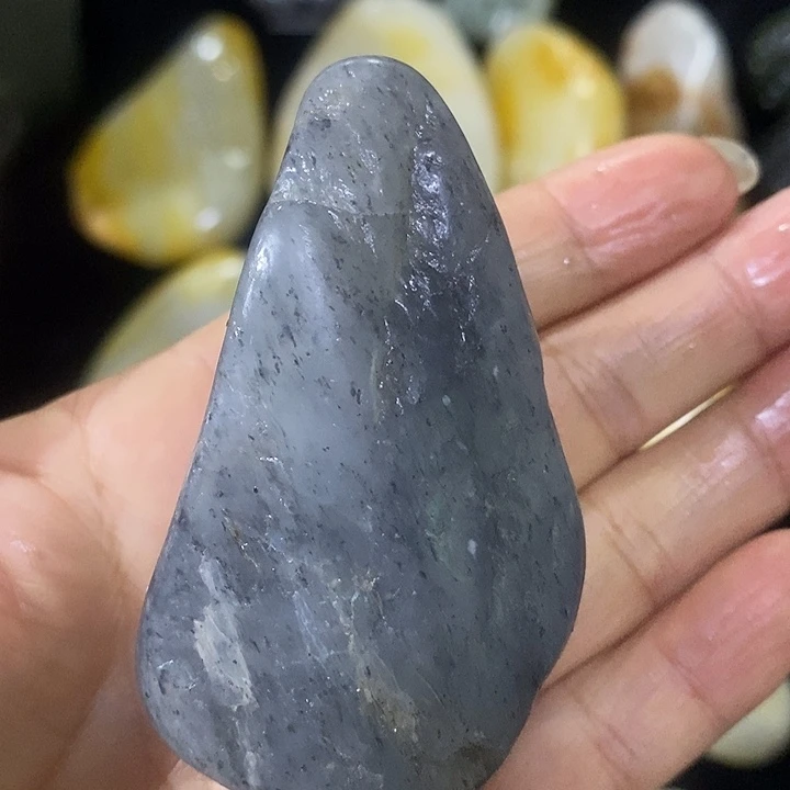未镶嵌和田玉（糖玉）挂件