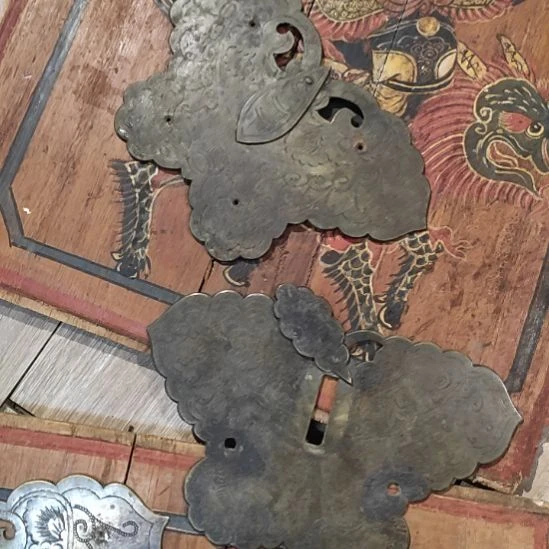 国***：香榧木老铜件一对漂亮