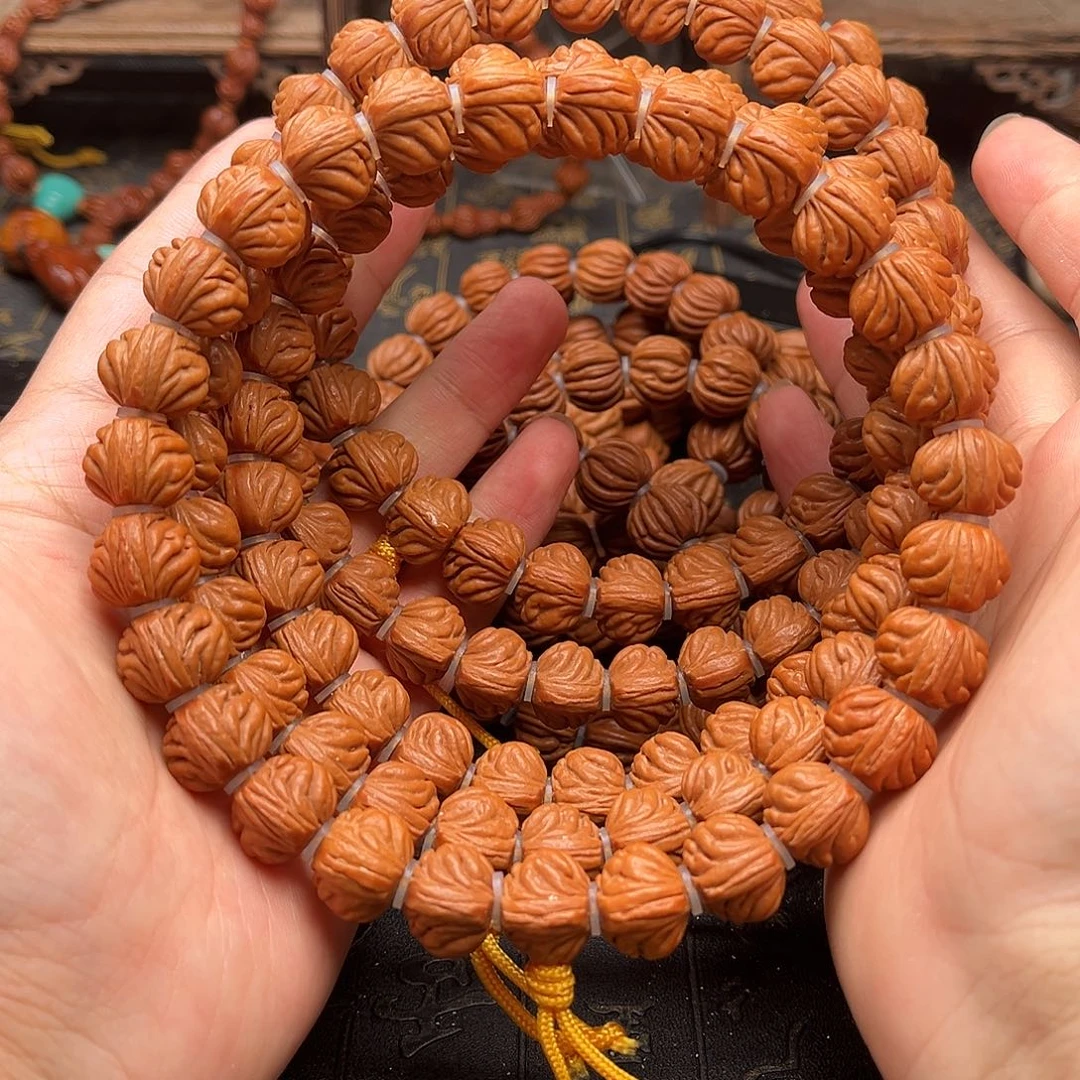 吊坠桃核双龙手持