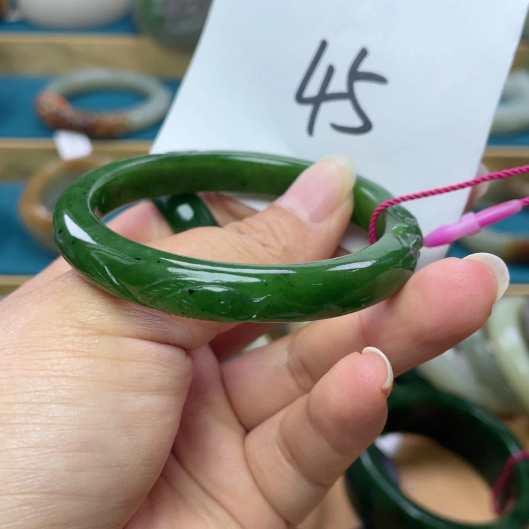 未镶嵌手镯和田玉圈口54