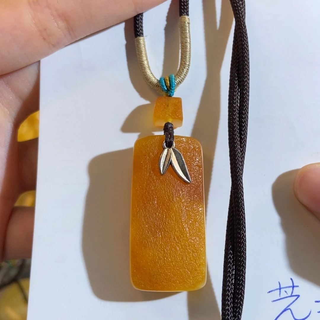 定制琥珀未镶嵌琥珀