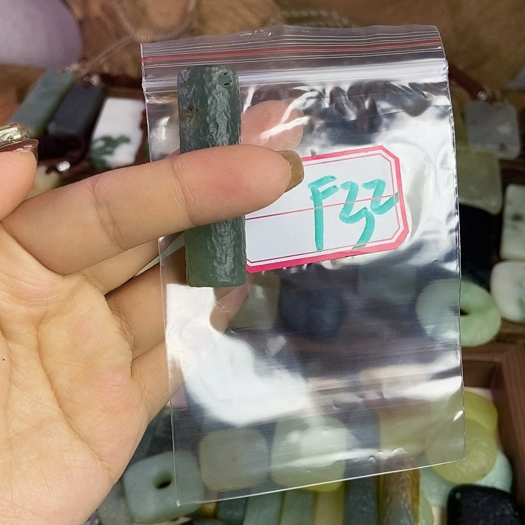 蛇纹石玉手链未镶嵌C*
