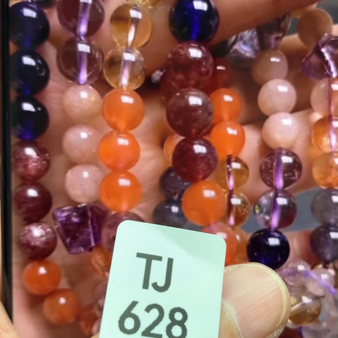 水晶多样性发一只未镶嵌