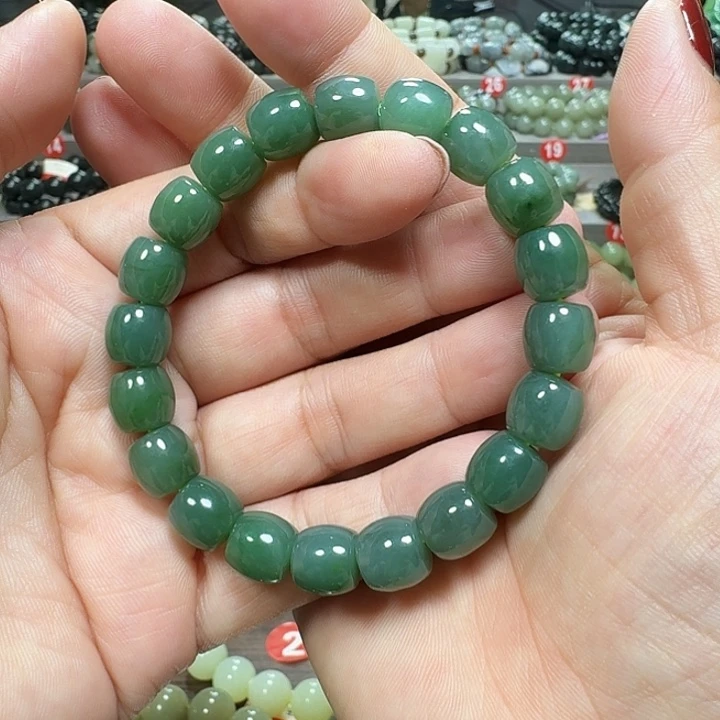 未镶嵌手链和田玉（碧玉）直切卡10