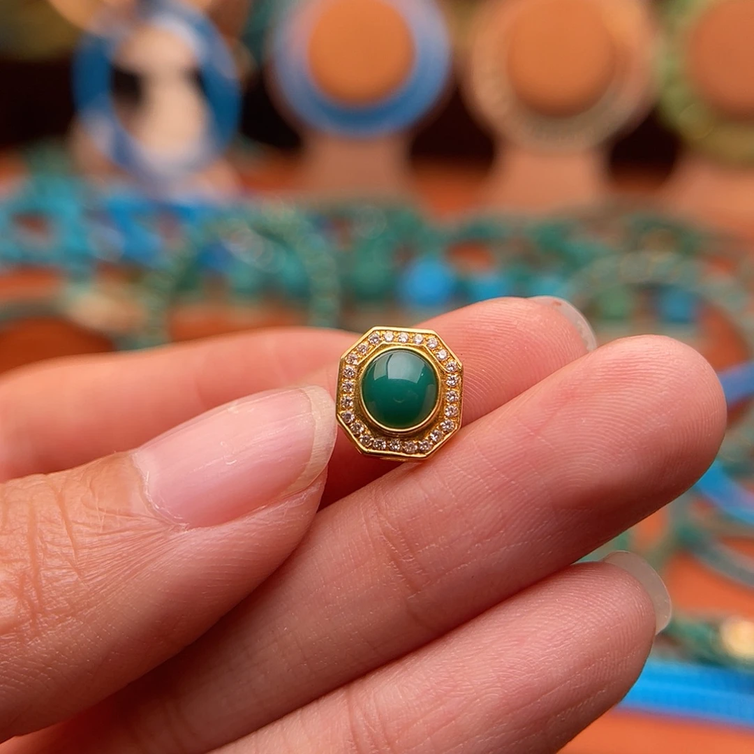 绿松石18K金镶嵌配饰