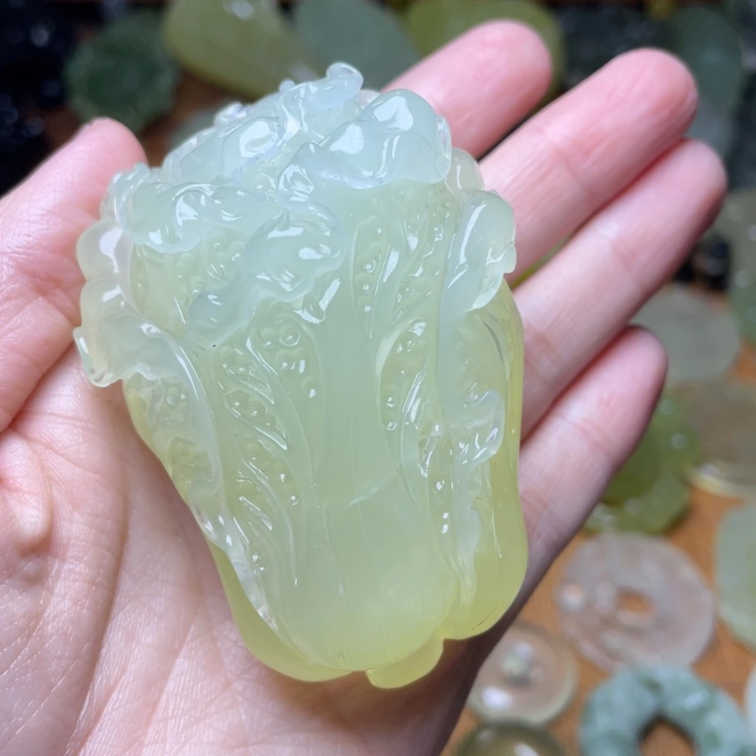 蛇纹石玉未镶嵌手把件