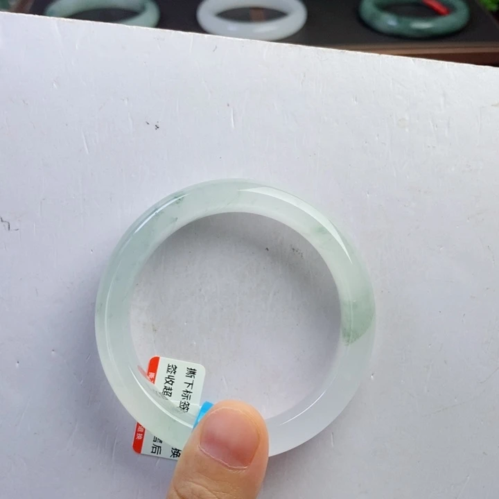 九***i未镶嵌手镯石英质玉