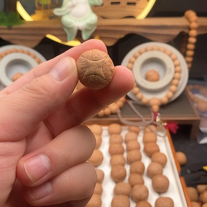 吊坠凤眼菩提星**窝尼泊尔菩提