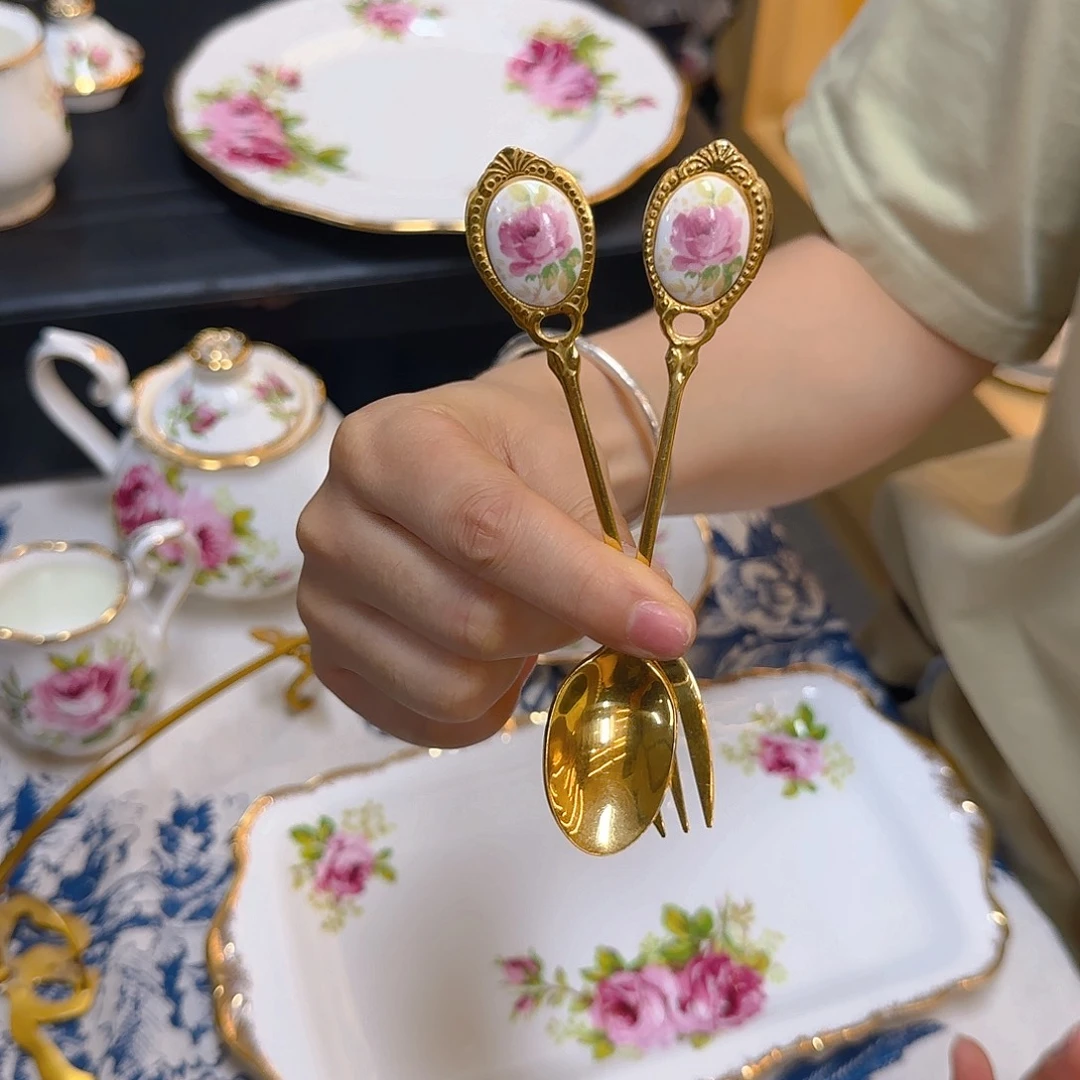 摆件欧洲瓷器收藏鉴赏