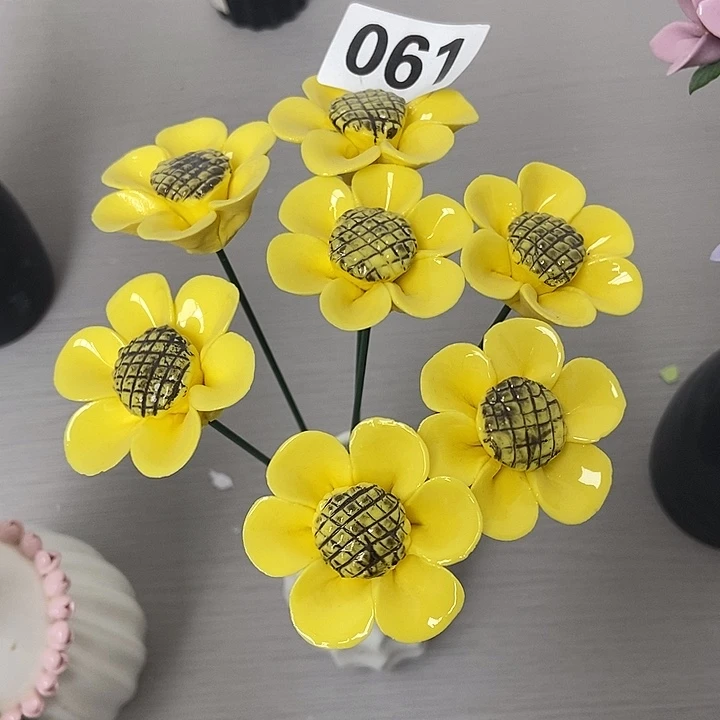 陶瓷纯手工捏花设计