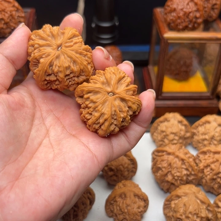 桃核把件随*性价比好好好好好