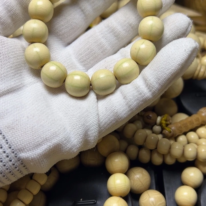 木质类五台山六道木原木一根料1.4精品手串