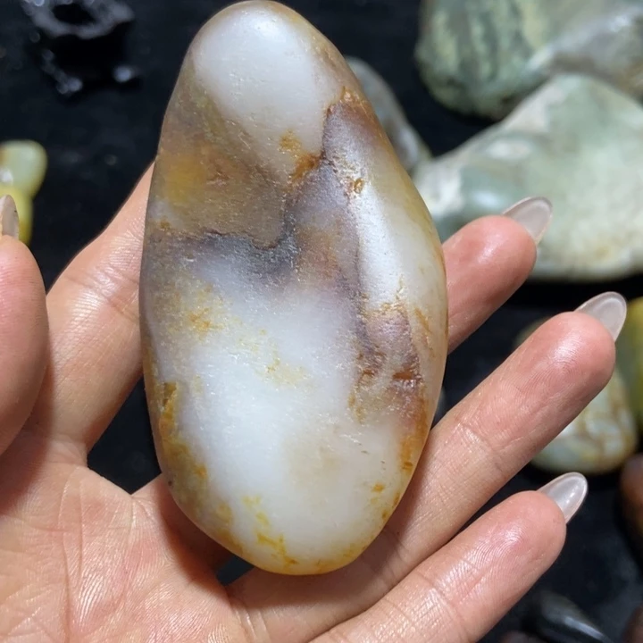 胡***和田玉（糖玉）未镶嵌挂件