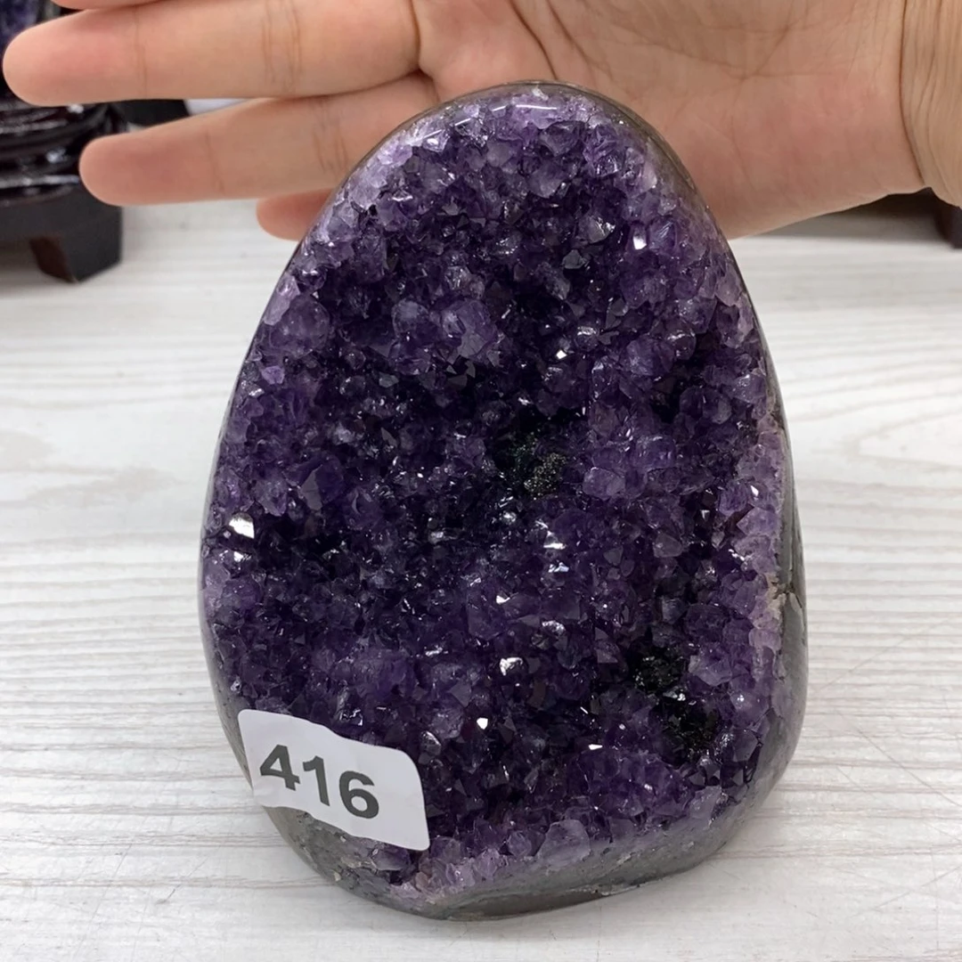 紫晶未镶嵌大型摆件（非配饰）