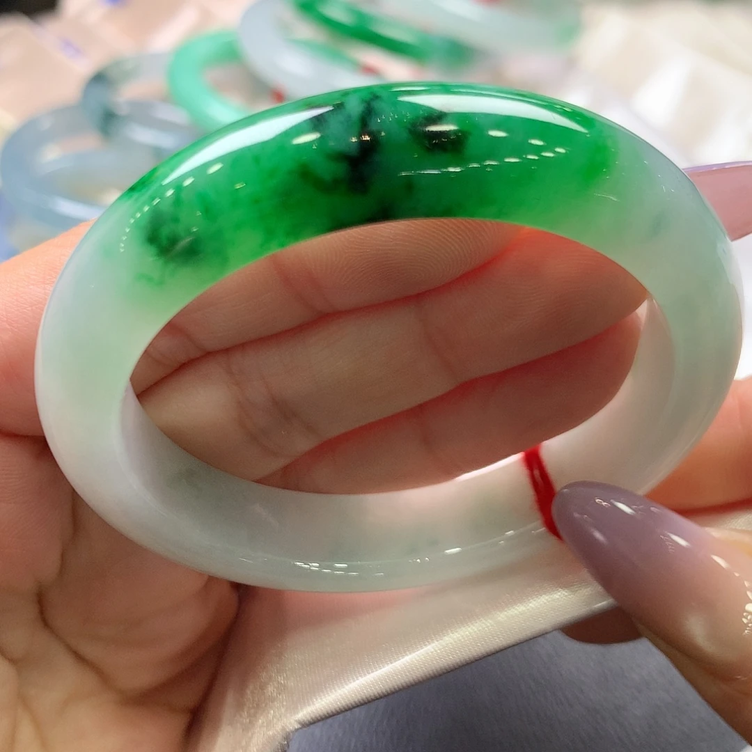 翡翠未镶嵌手镯54正啦绿