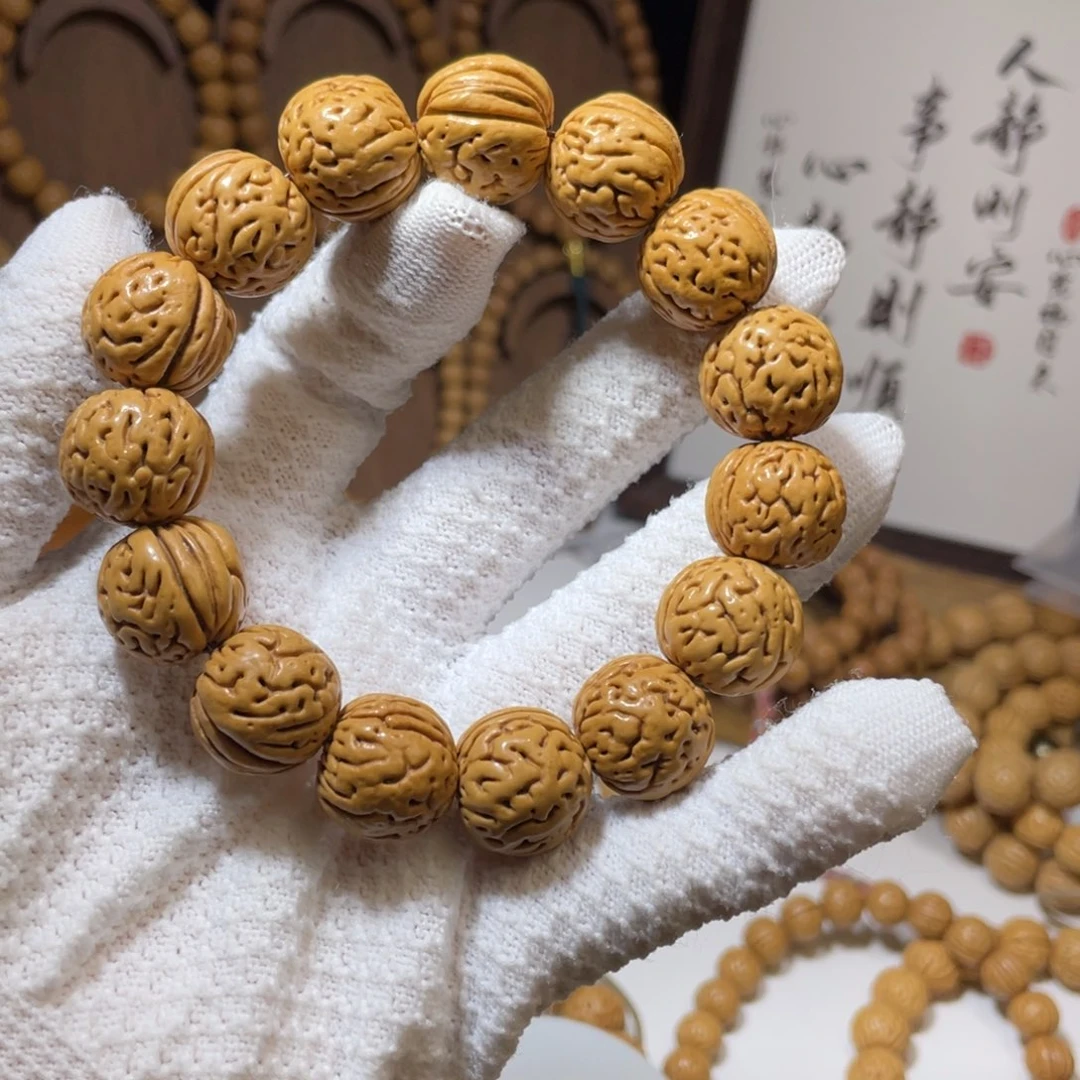 鹅***鹅吊坠桃核东北野生