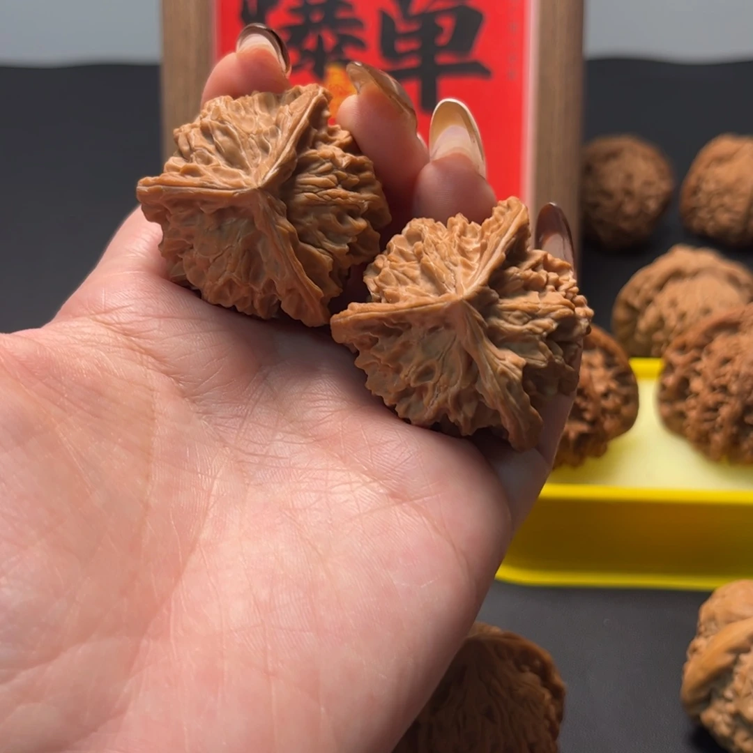 定***波吊坠文玩核桃盘山42