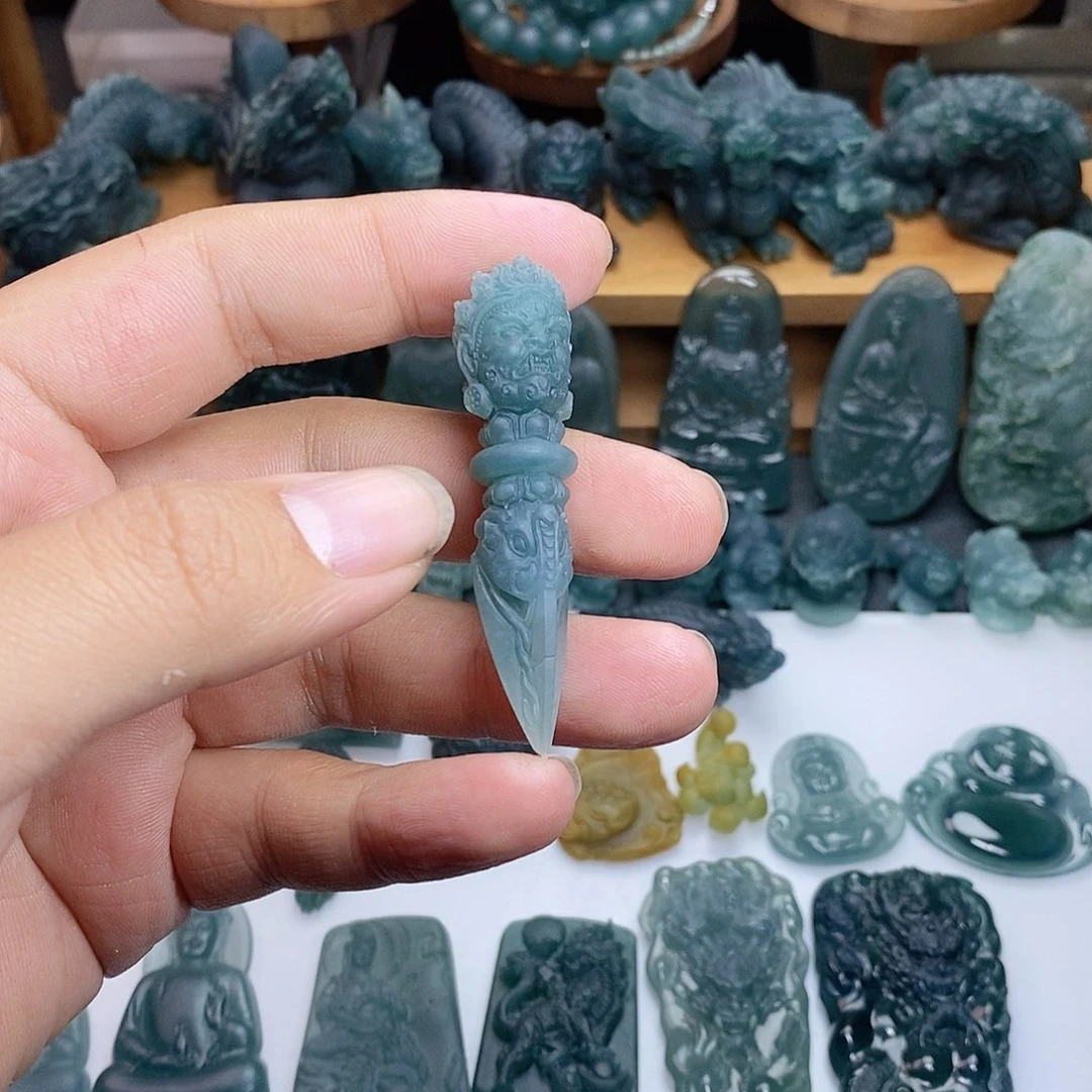 定制翡翠未镶嵌降魔杵