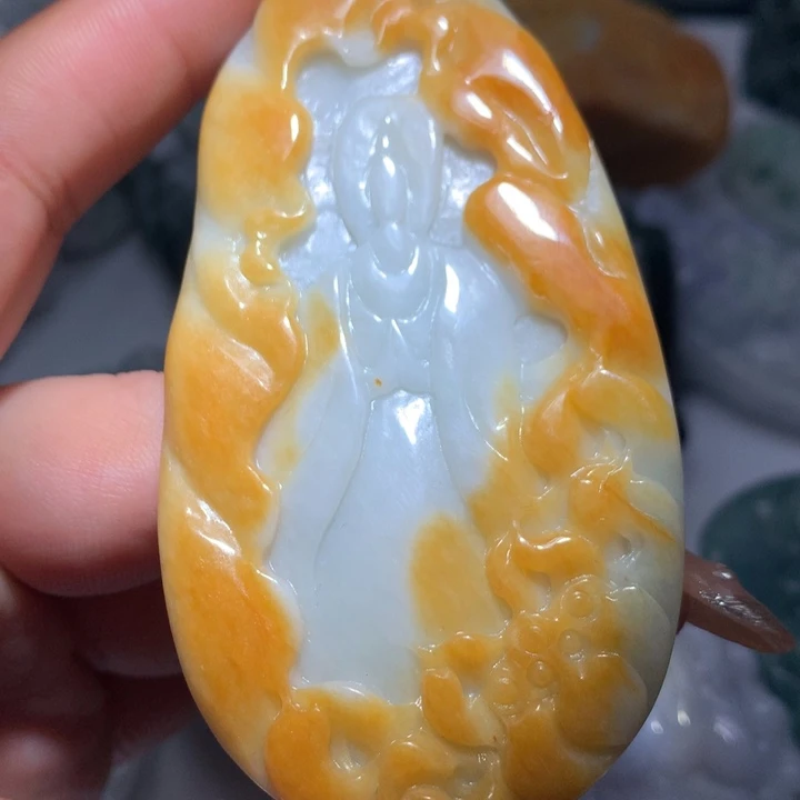 翡翠未镶嵌颈饰保真天然A货翡翠