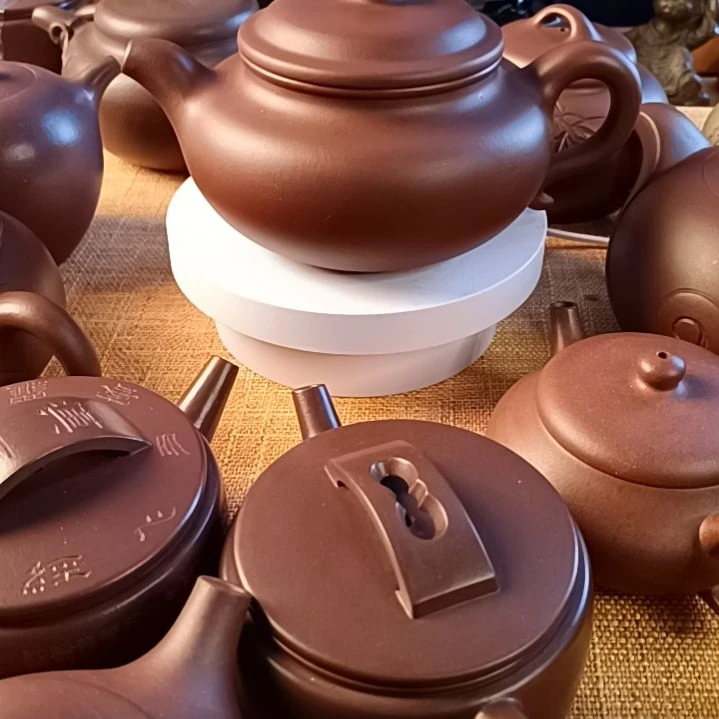 紫砂茶壶精工半手，原矿紫砂泥料。