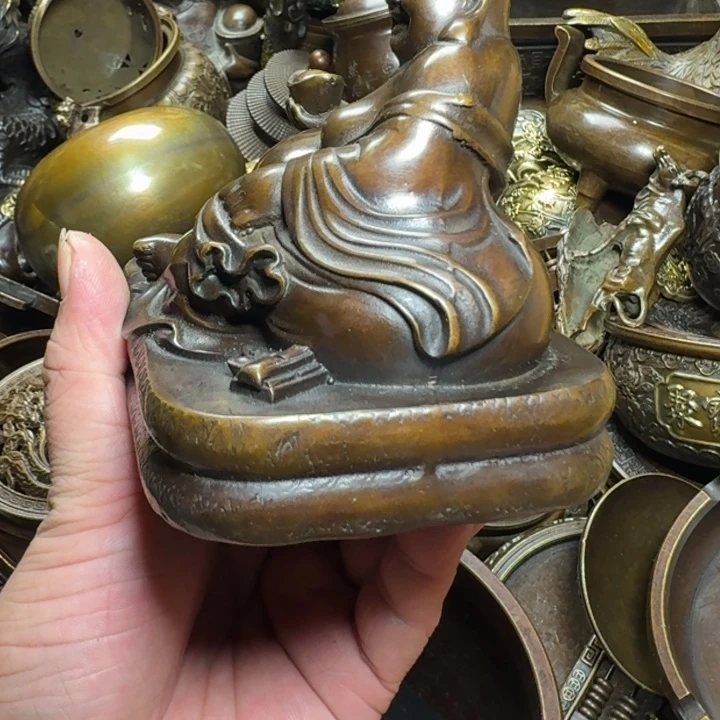铜器摆件收收藏藏