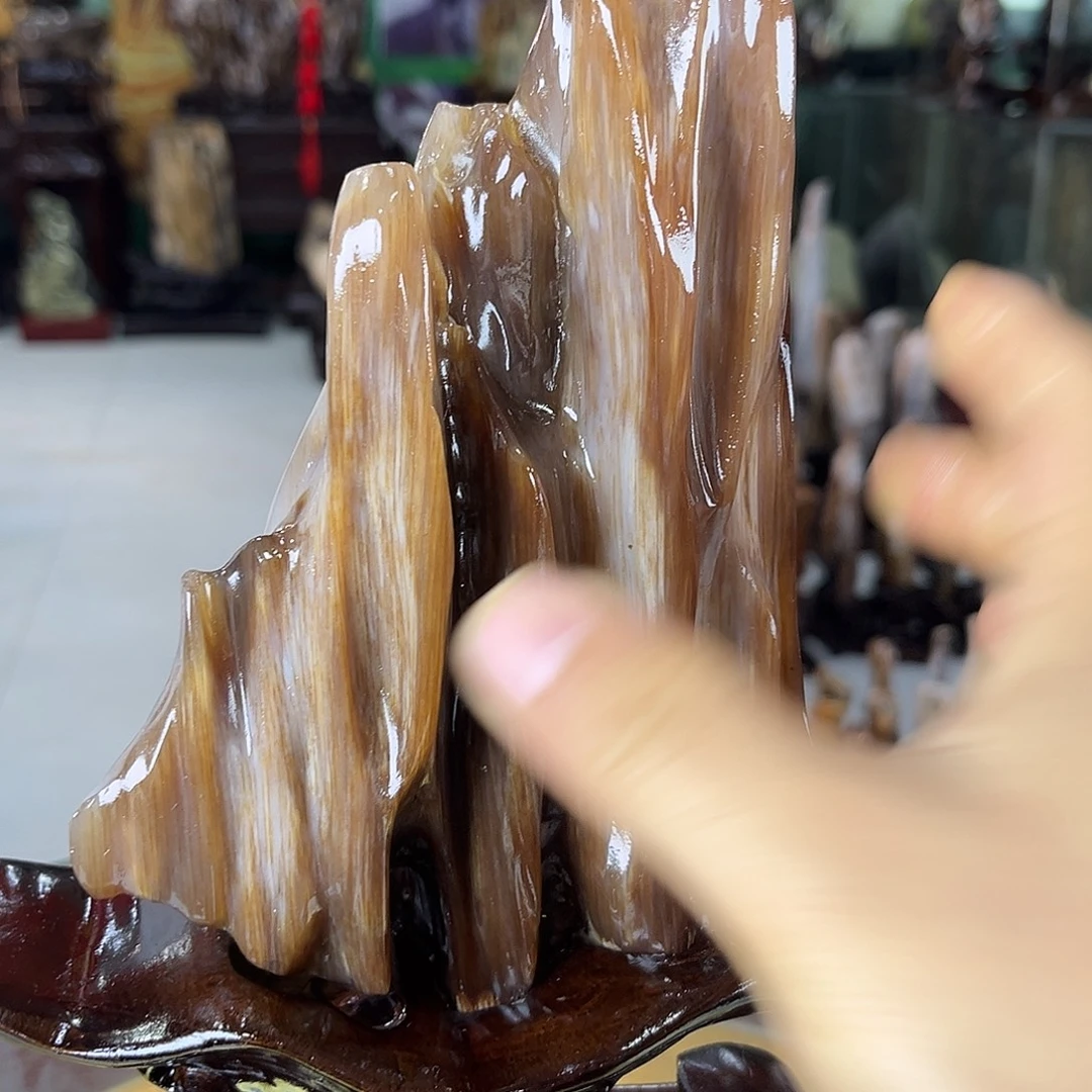 硅化玉未镶嵌珠宝奇石