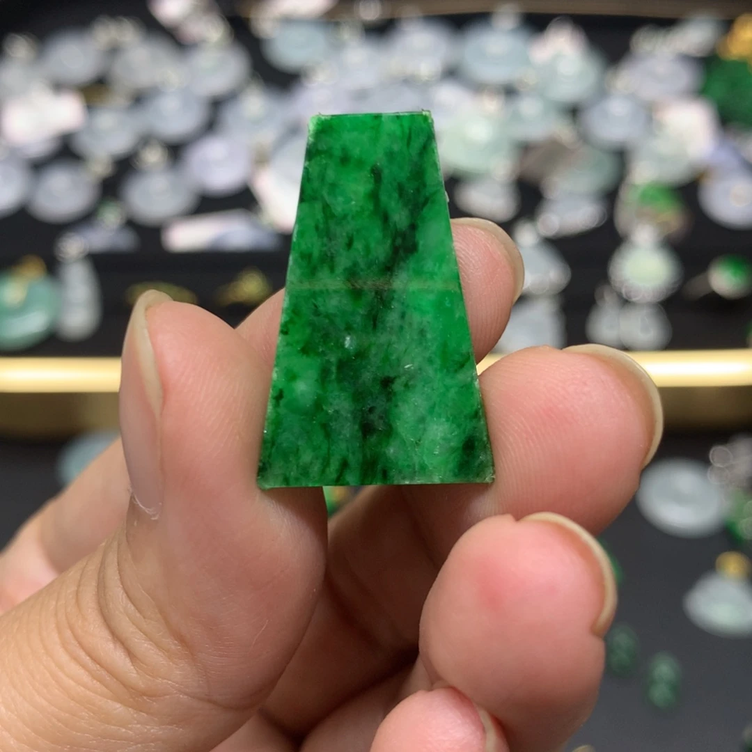 吊坠(不含链)未镶嵌翡翠有纹裂