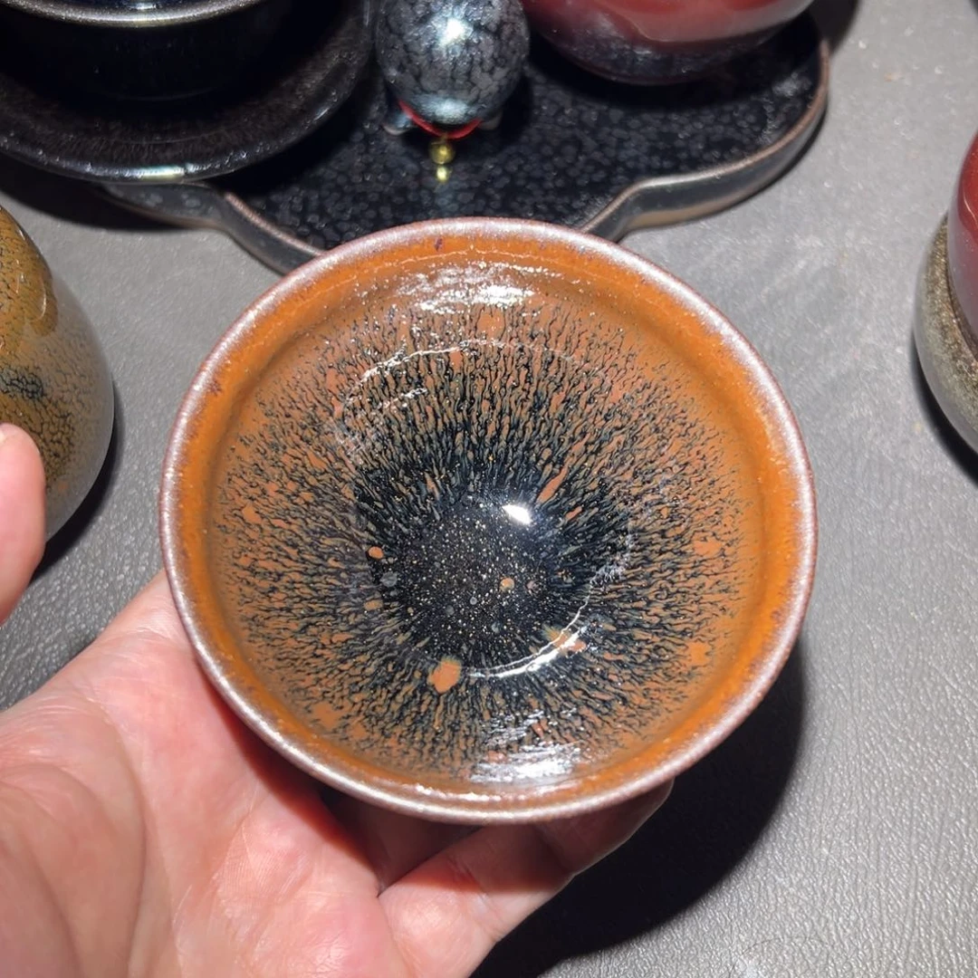 茶盏我们是有很多共同爱好啊我们