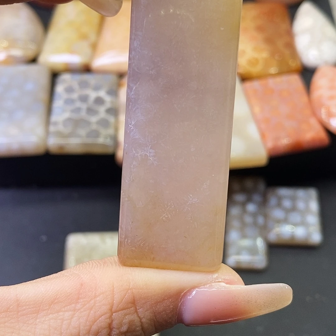 硅化玉颈饰合金北*魚