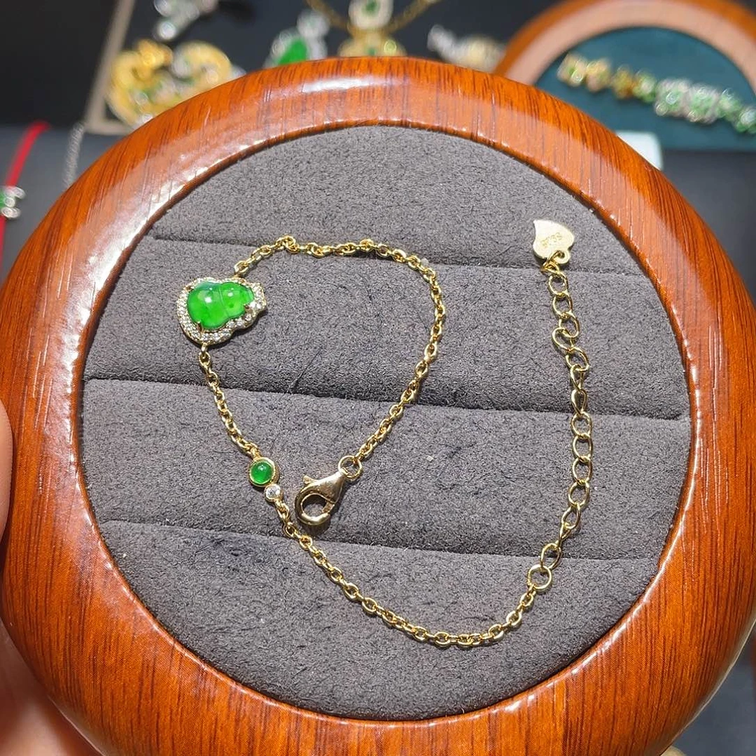 翡翠银S925镶嵌颈饰