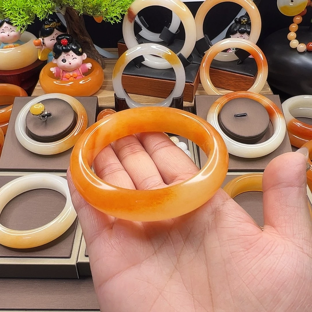 四***梅石英质玉（黄龙玉）未镶嵌手镯福利62