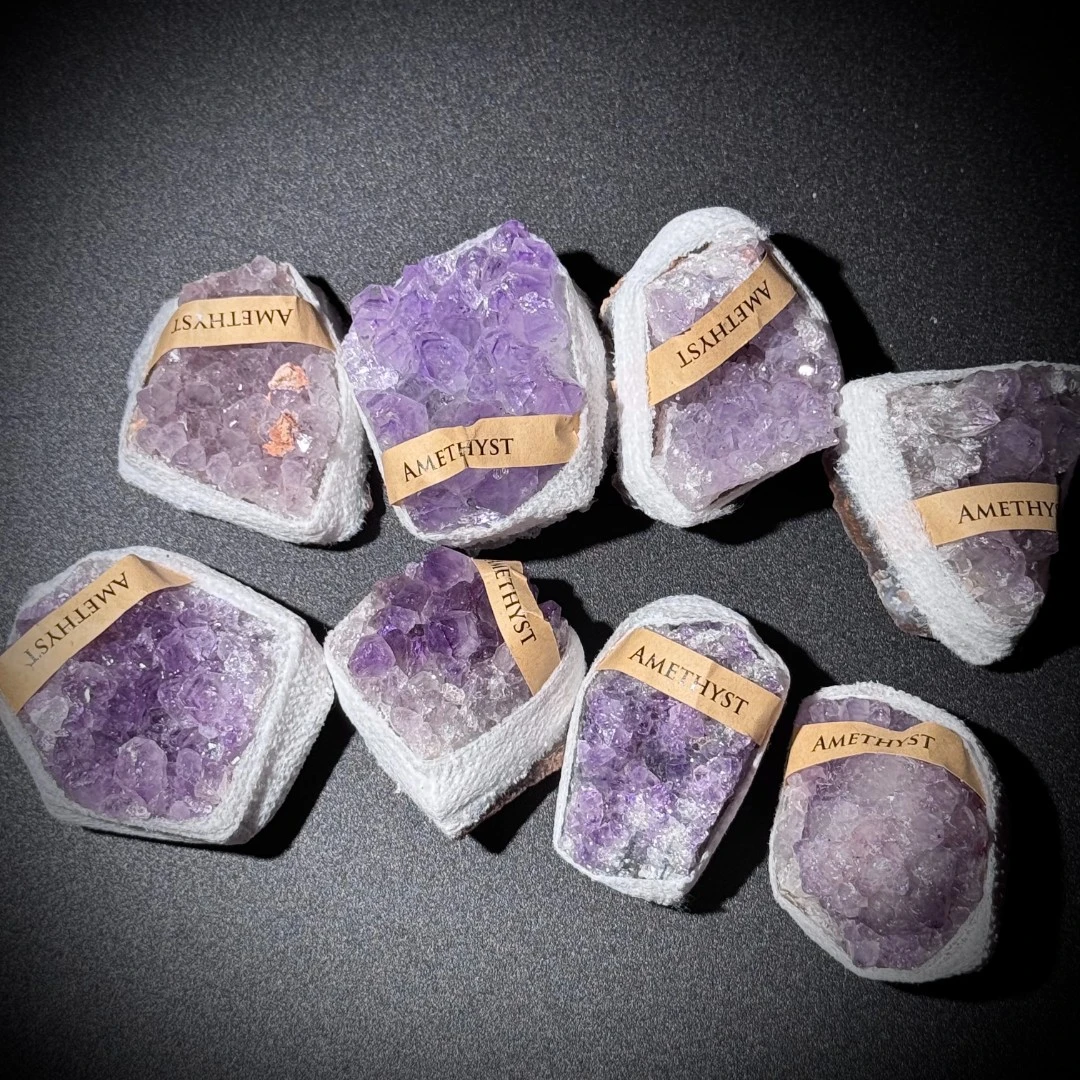 S1357【貝勒爺】紫水晶晶簇原石【多样性发其一】