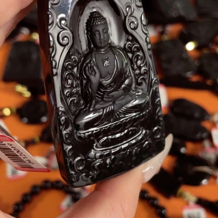 翡翠挂件未镶嵌飘*