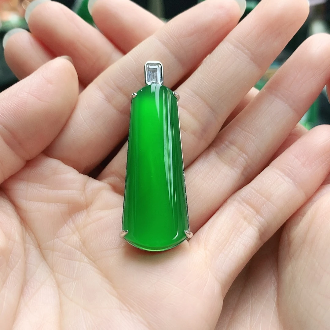 玛瑙/玉髓银S925镶嵌吊坠