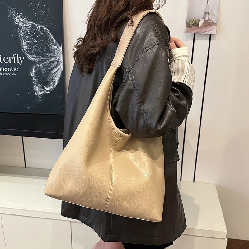 软皮通勤大容量高级感2025新款简约腋下托特包复古夏季单肩女包