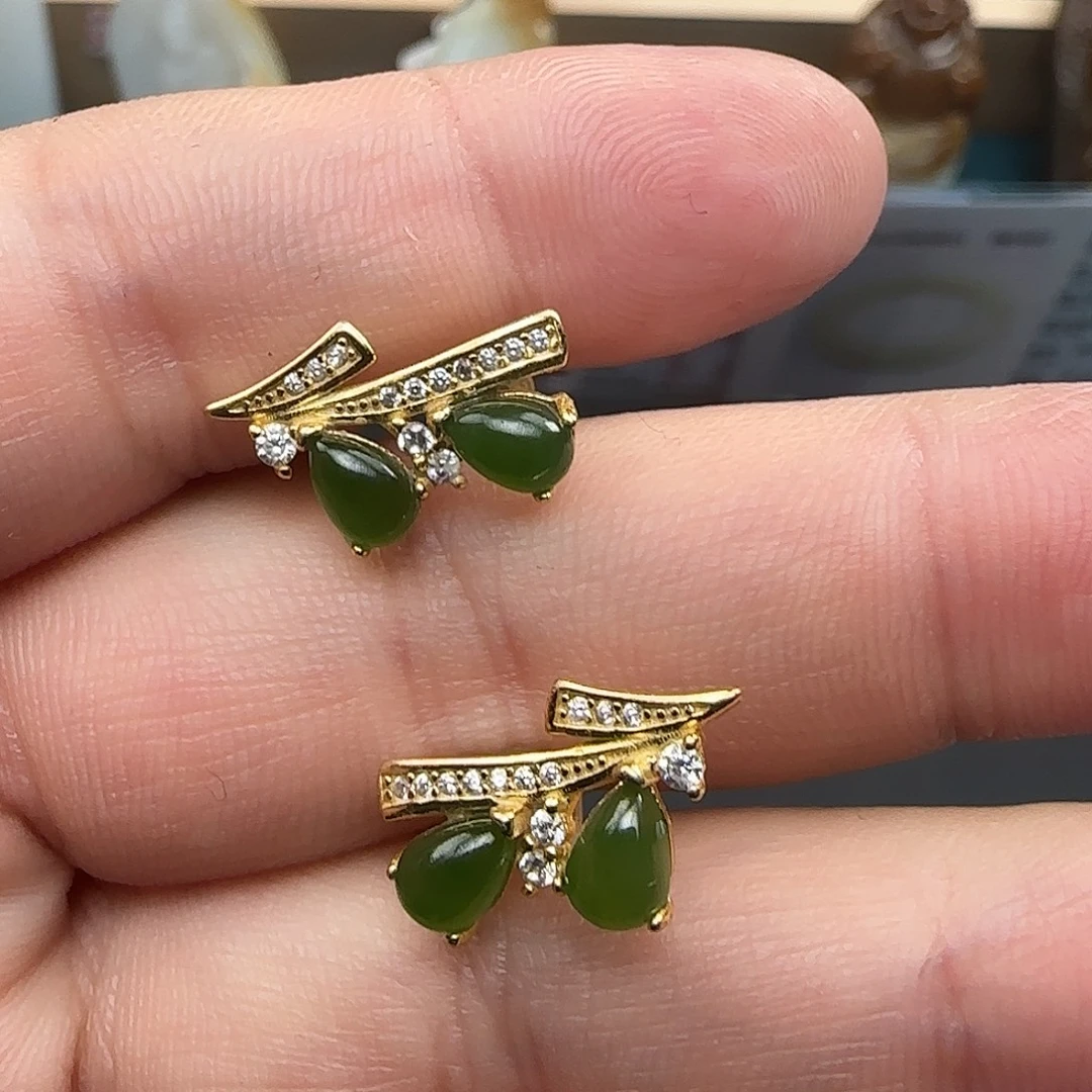 和田玉（白玉）未镶嵌吊坠(不含链)碧玉镶嵌耳钉