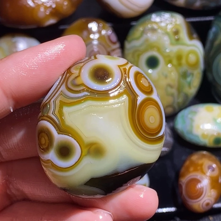 玛瑙/玉髓珠宝奇石未镶嵌