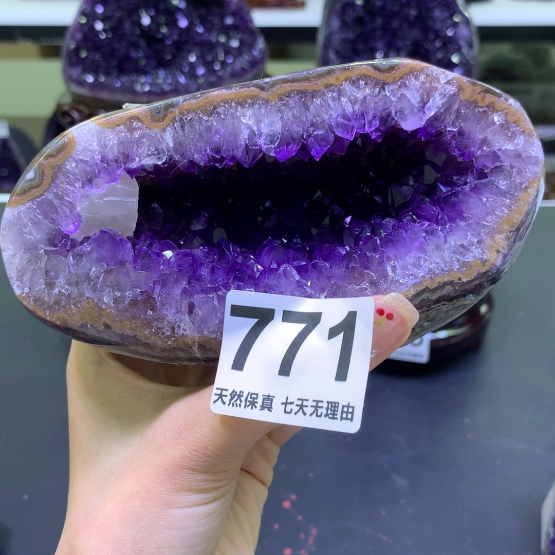 水晶摆件未镶嵌水晶婷