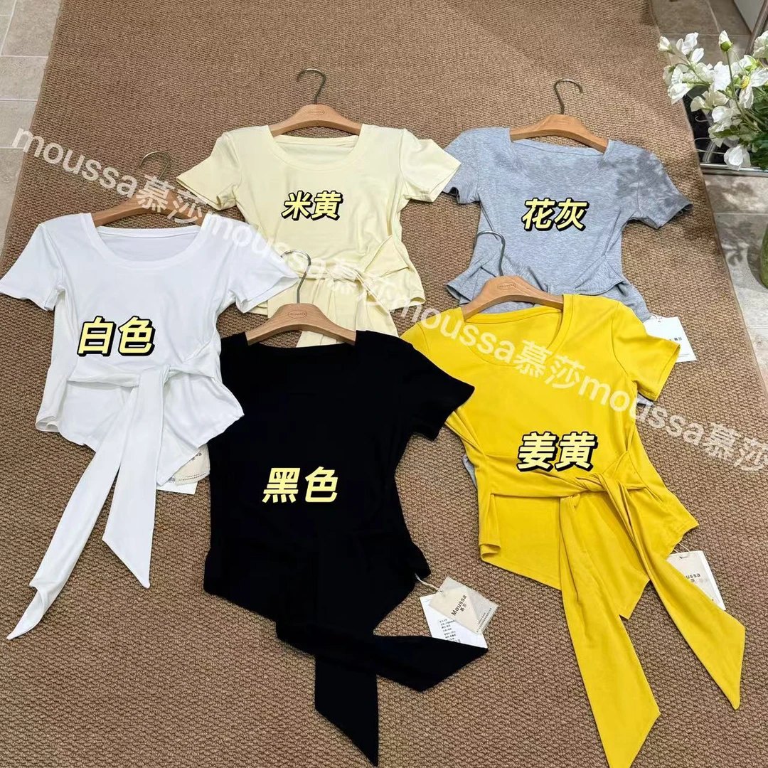 【慕莎服飾】设计不规则绑带短袖#628