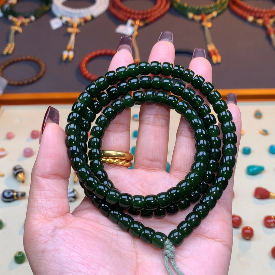 和田玉（碧玉）未镶嵌颈饰