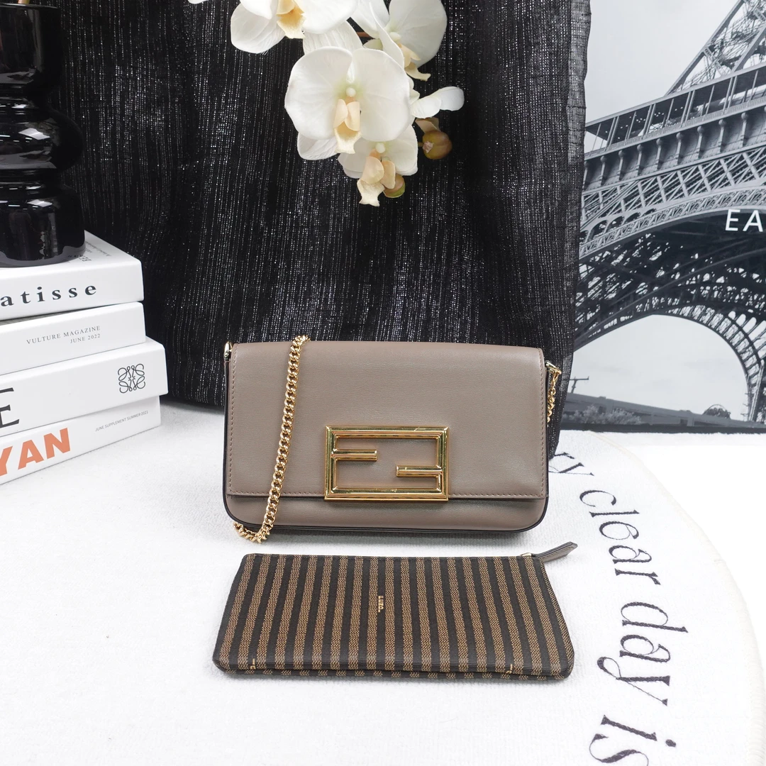 95新 FENDI/芬迪 单肩包/T20160058