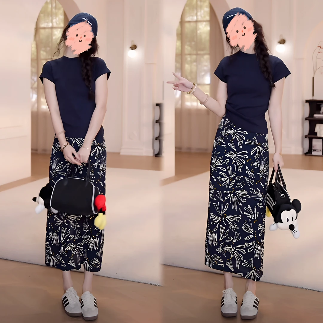 2025女士夏季新款时尚减龄显瘦短袖T恤上衣百搭+半身裙气质套装女