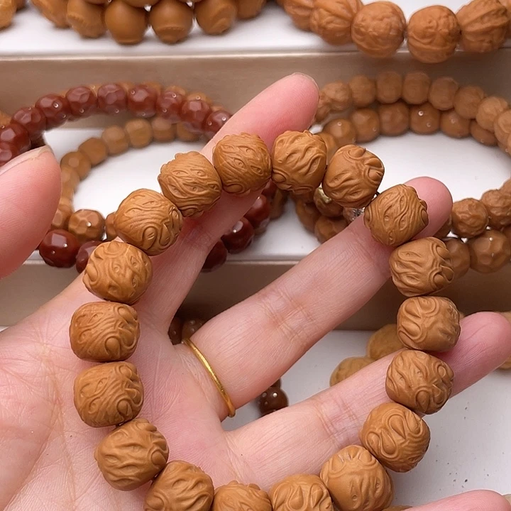 微瑕大吞噬13+左右